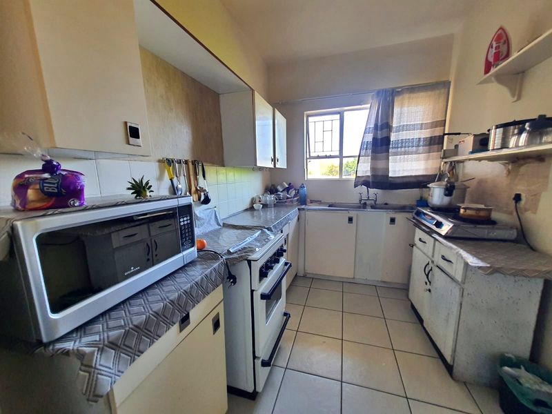 1 Bedroom Investment Property - Photo 9