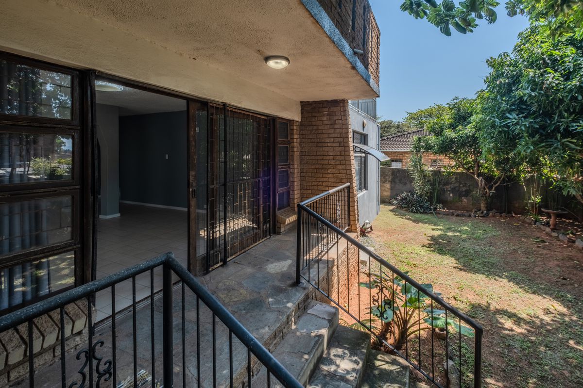 Location... Location... Location - Photo 4