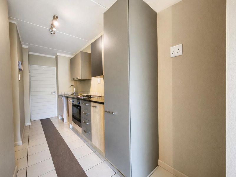 Charming Garden Apartment in The Paddocks, Dainfern – Ideal Investment or First Home - Photo 2