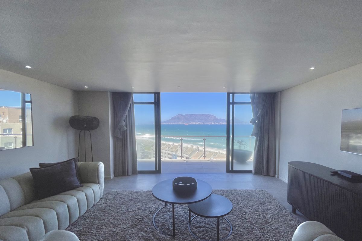 Luxury 4-Bedroom Penthouse for Sale in Aquarius Blouberg Beachfront - Photo 3