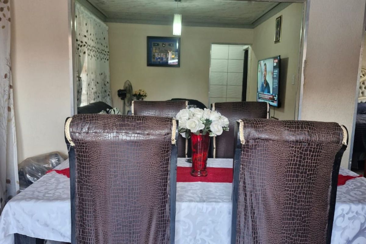 House For Sale In Akasia - Photo 5