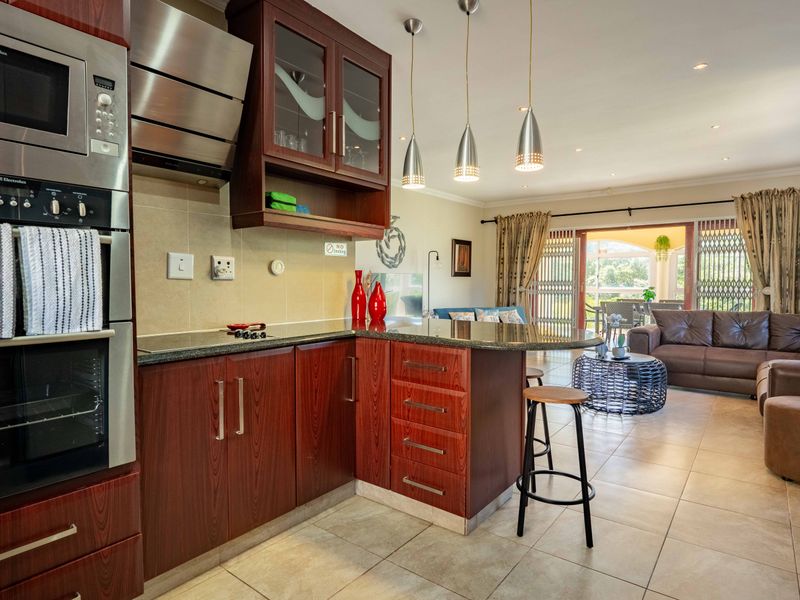 Holiday home or relocate its a choice - Photo 8