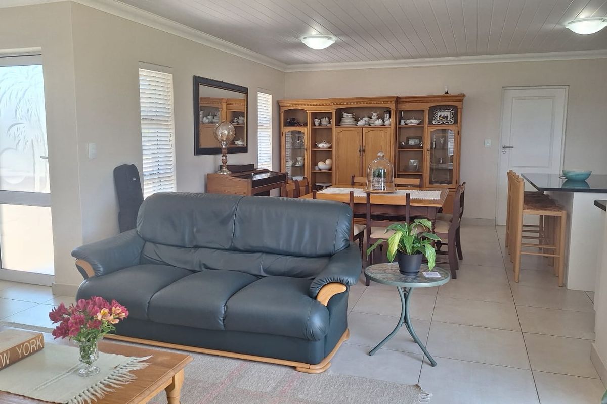 Gem in Stilbaai with Stunning Farm Views - Photo 3