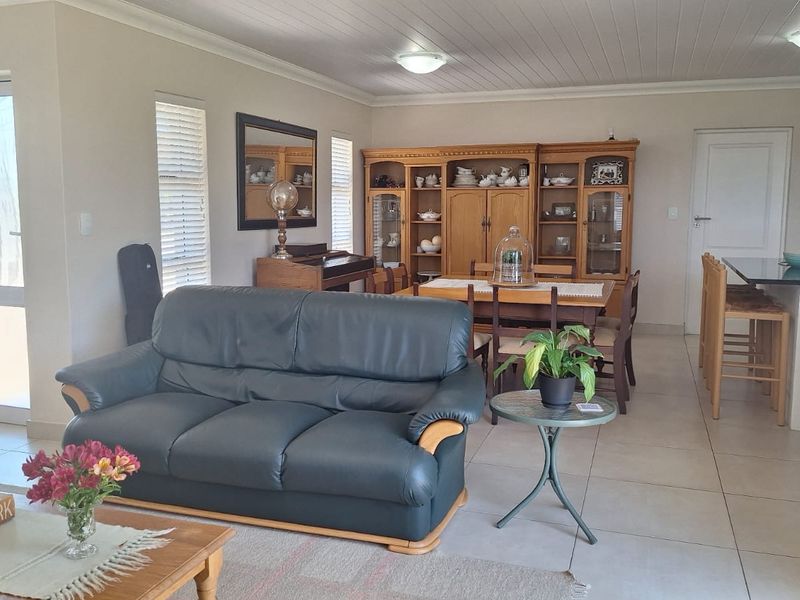 Gem in Stilbaai with Stunning Farm Views - Photo 3