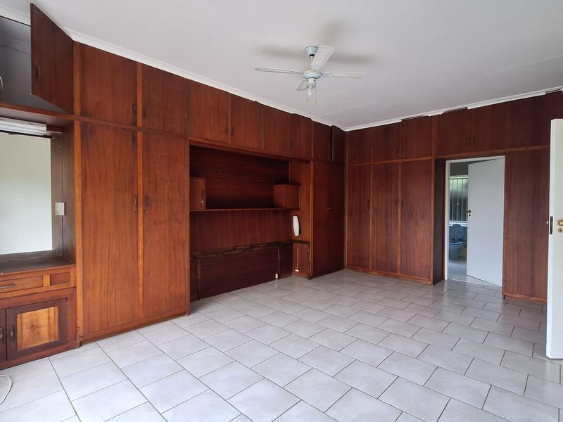 House with wonderfull entertainment area for sale - Photo 7