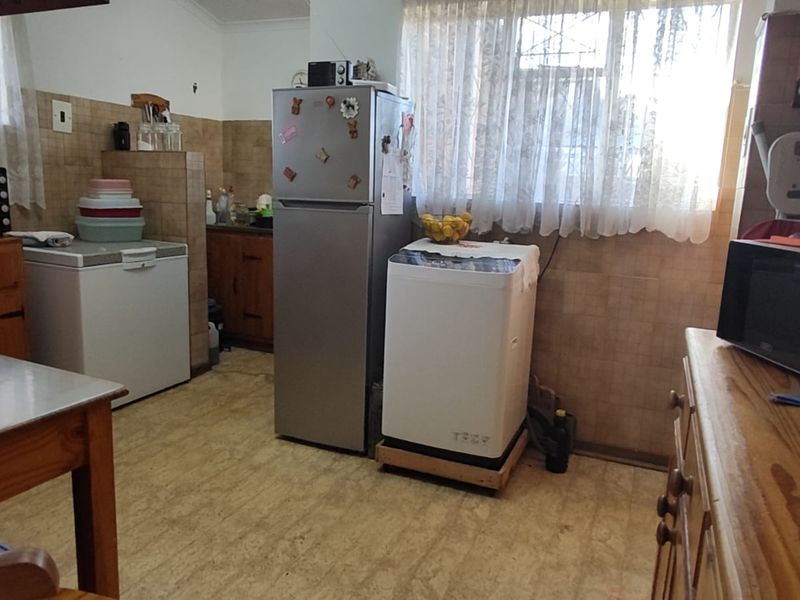 Charming 3 bedroom freestanding home in Algoa Park, Gqeberha. Perfect for family living and comfort! - Photo 8