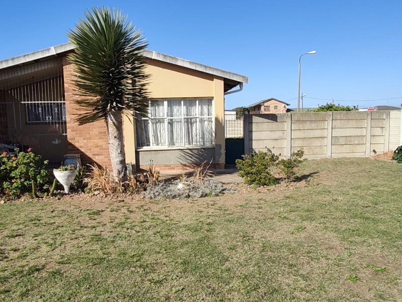 Charming 3 bedroom freestanding home in Algoa Park, Gqeberha. Perfect for family living and comfort! - Photo 3