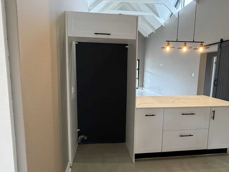 Two Modern 2-Bed + Study | No Transfer Duty | St John’s Village – Harcourts Hilton - Photo 7