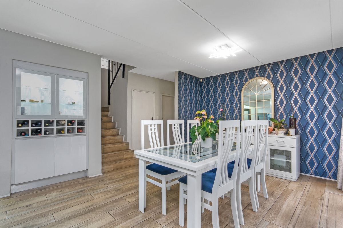 Reduced to Sell – Act Fast Before It's Gone! - Photo 3
