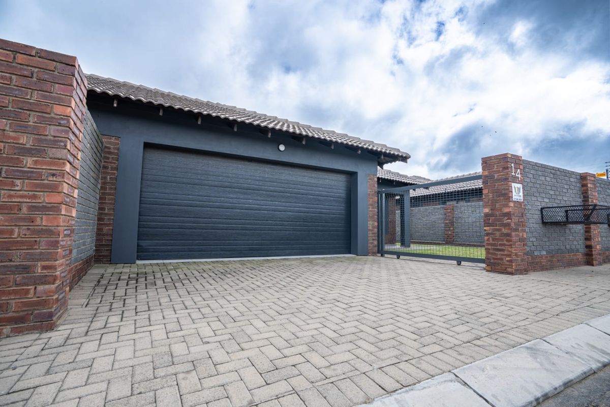 Modern Living in a Popular Area – Close to Schools, Shops & Everyday Convenience - Photo 5
