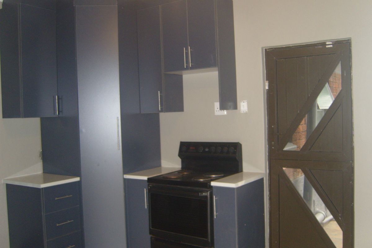 Investors Dream house for sale in Mayberry Park, Alberton - Photo 5