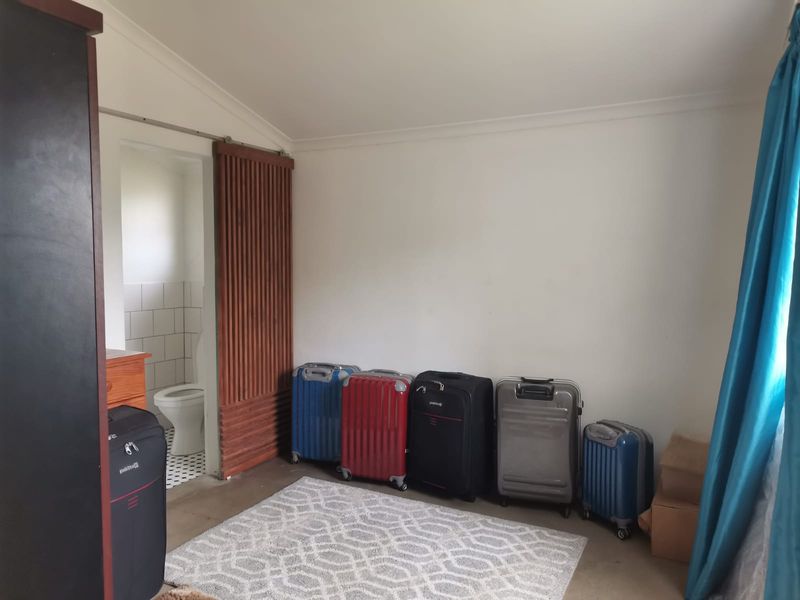 Clarendon - 1 Bedroom Garden Cottage - Photo 5