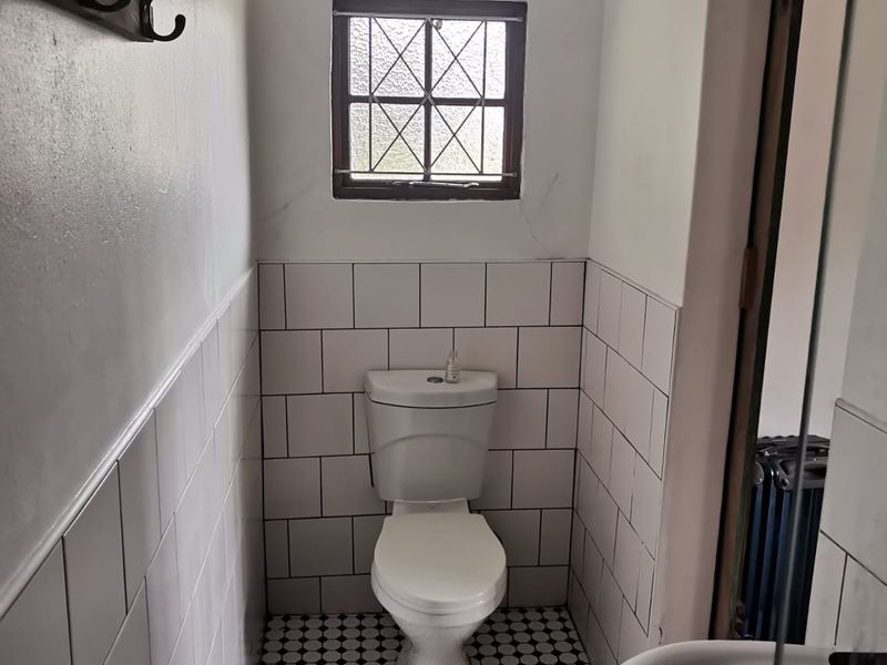 Clarendon - 1 Bedroom Garden Cottage - Photo 6