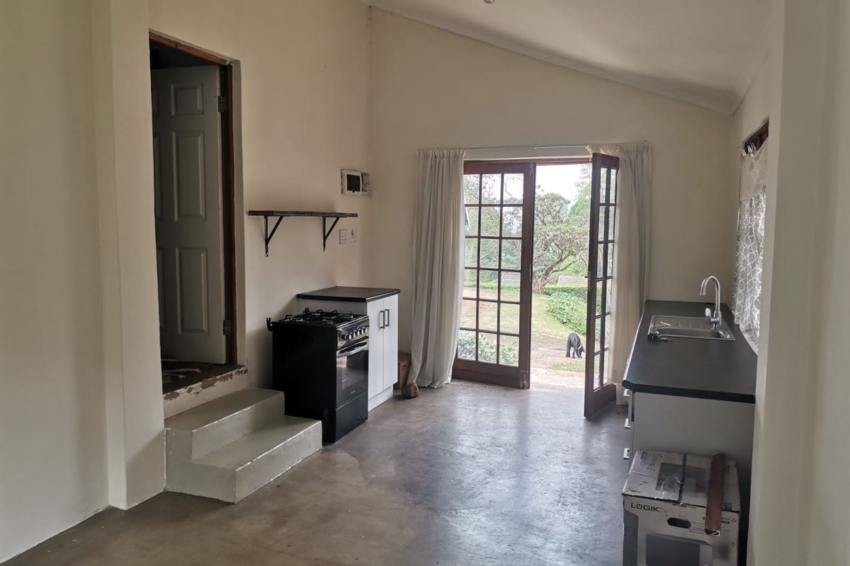 Clarendon - 1 Bedroom Garden Cottage - Photo 3