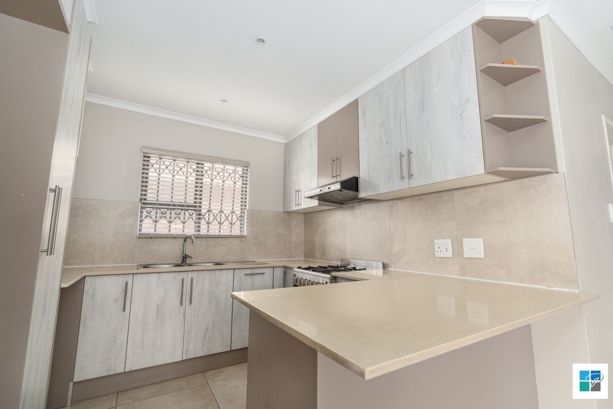✨ Stylish Modern Home with Transfer Fees Included - Photo 2