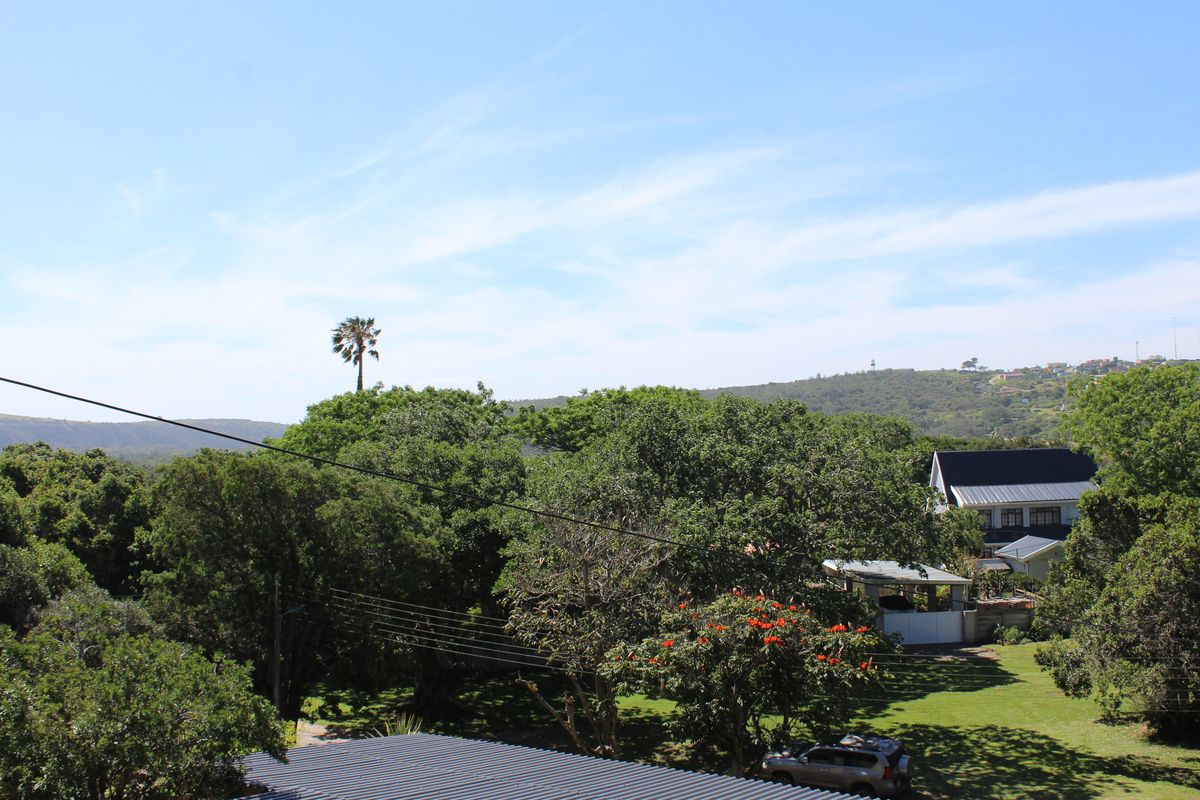Investment Opportunity: Large home with secondary rental unit for sale in Port Alfred - Photo 4