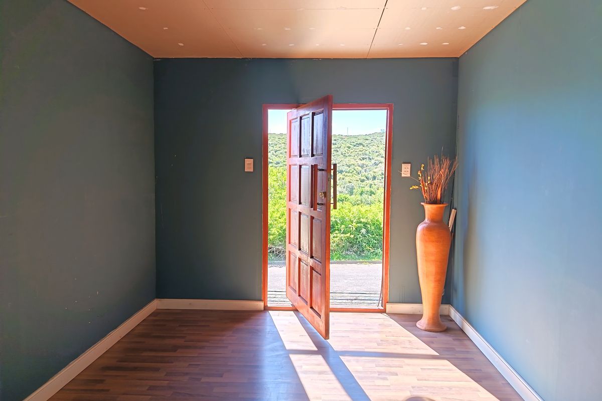 Perfect Permanent Holiday Home with Dual Views! - Photo 4