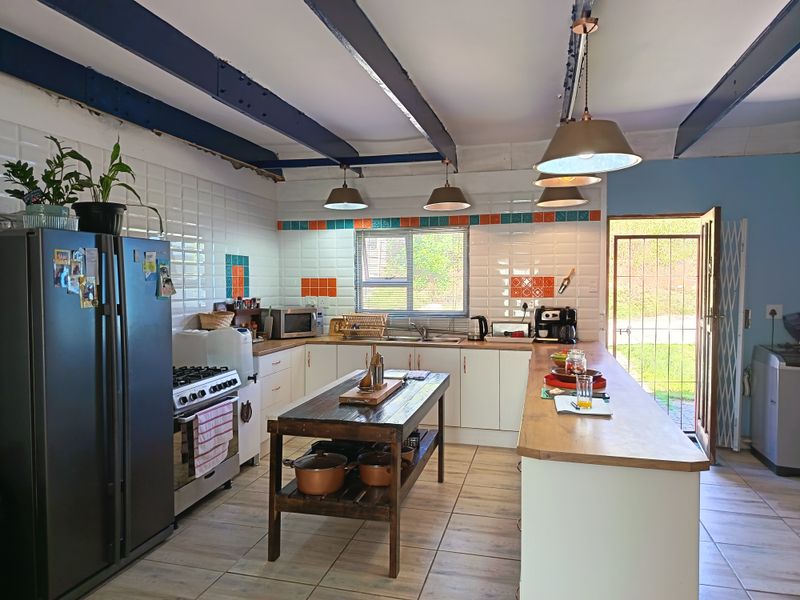 Perfect Permanent Holiday Home with Dual Views! - Photo 8