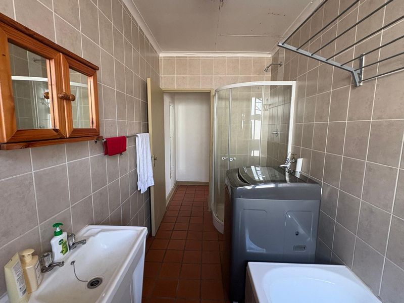 1 bedroom flat for sale - Photo 6