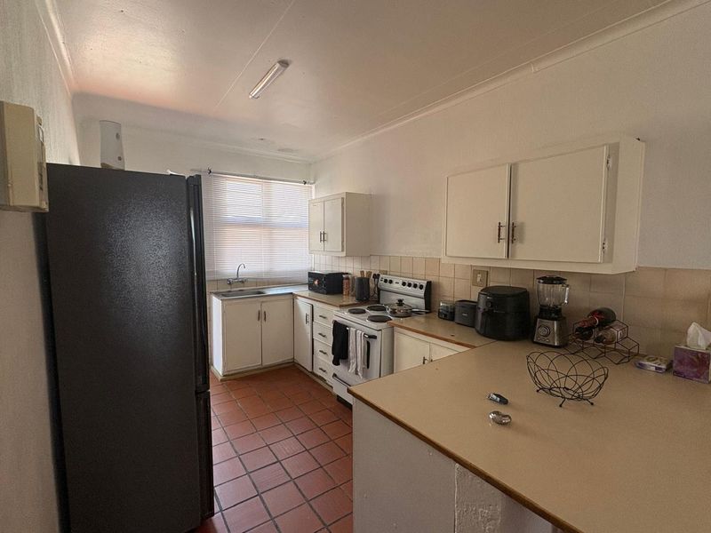1 bedroom flat for sale - Photo 2