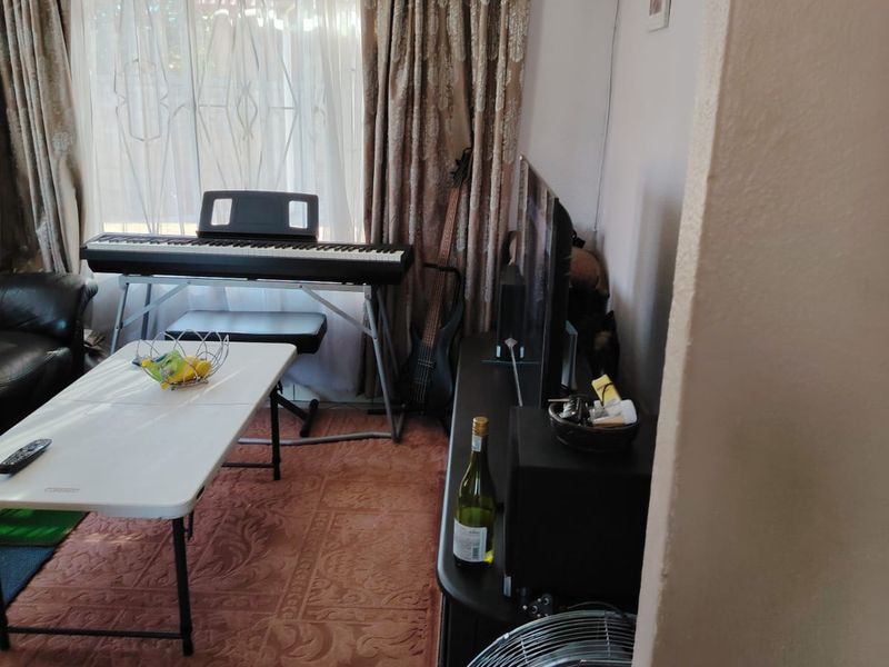 Your dream home awaits! - Photo 8