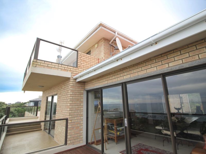 Dream Family Home in Village oe Sea — 5 Bedrooms, Flatlet & Incredible Views - Photo 3