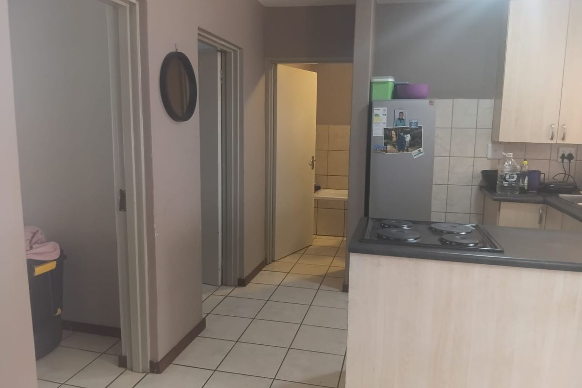 Two Bedroom Apartment For Sale in Die Bult - Photo 5