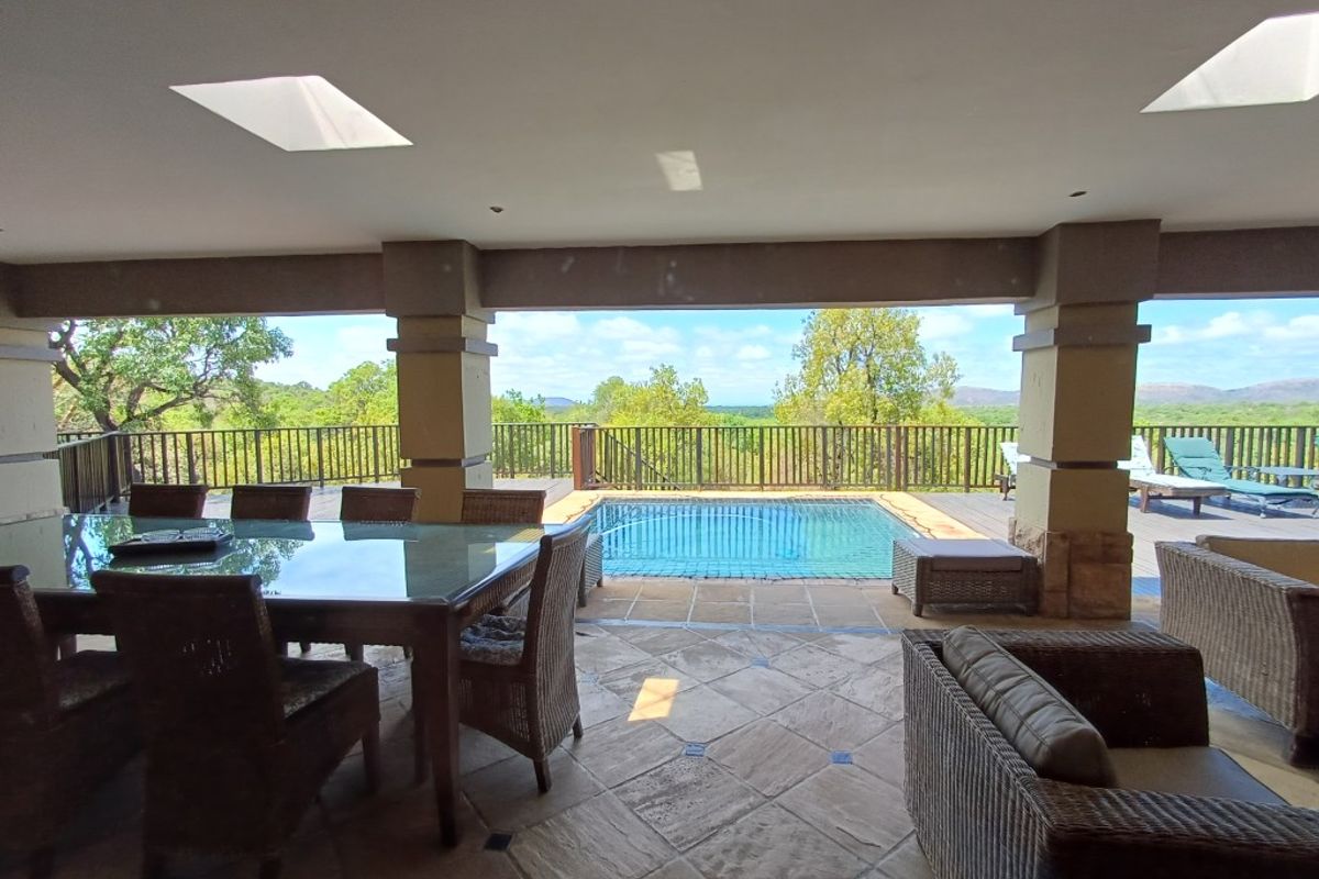 Luxury 5-Bedroom Home at Elements Private Golf Reserve - Photo 3