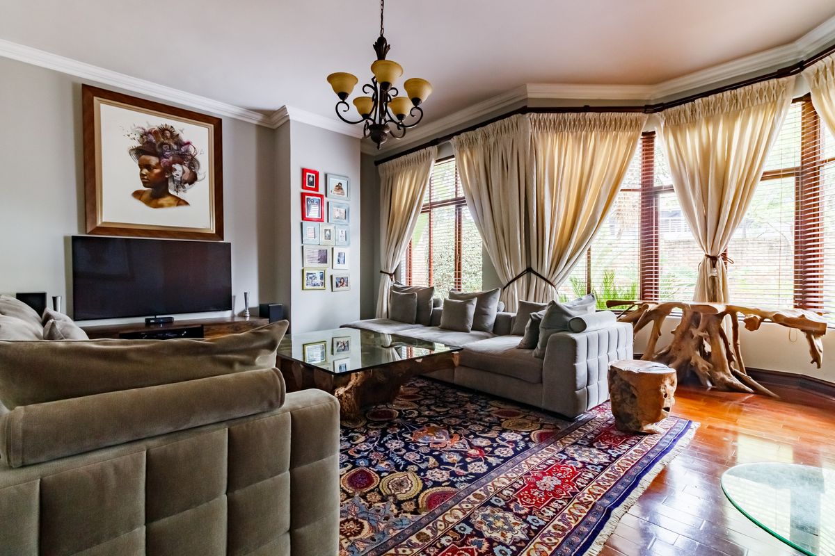 Starting to bid from R4 999 000!!! Live Online Auction! Non-Distressed Auction. - Photo 4