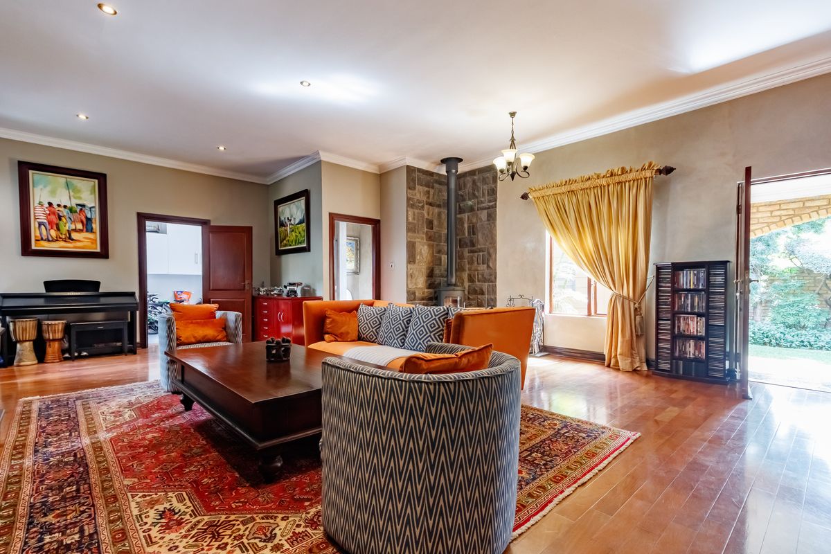 Starting to bid from R4 999 000!!! Live Online Auction! Non-Distressed Auction. - Photo 5