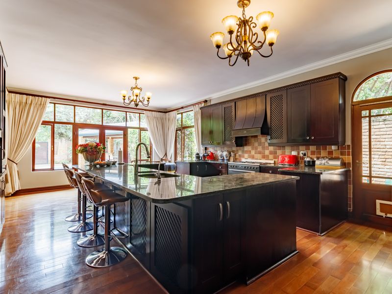 Starting to bid from R4 999 000!!! Live Online Auction! Non-Distressed Auction. - Photo 3