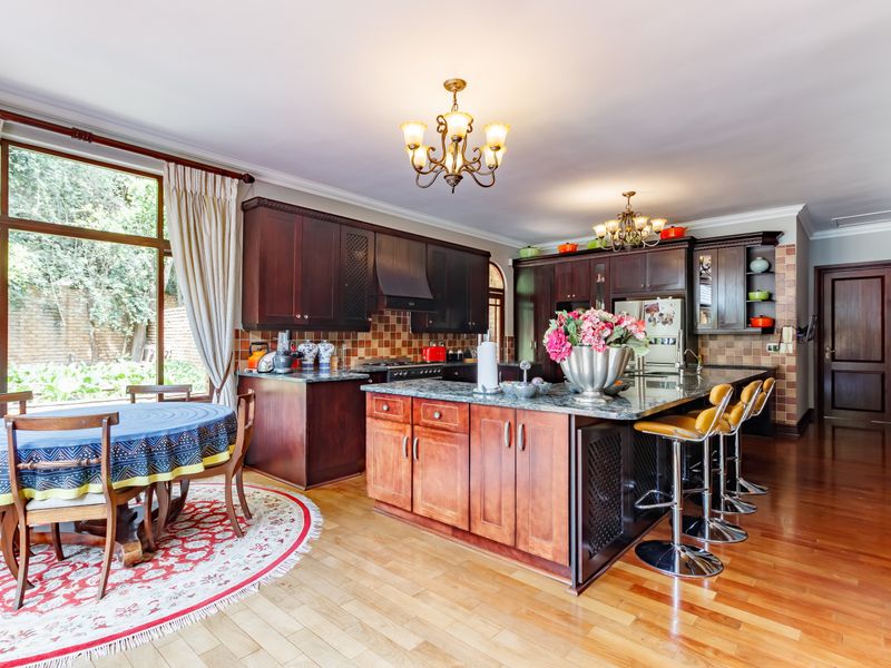 Starting to bid from R4 999 000!!! Live Online Auction! Non-Distressed Auction. - Photo 2