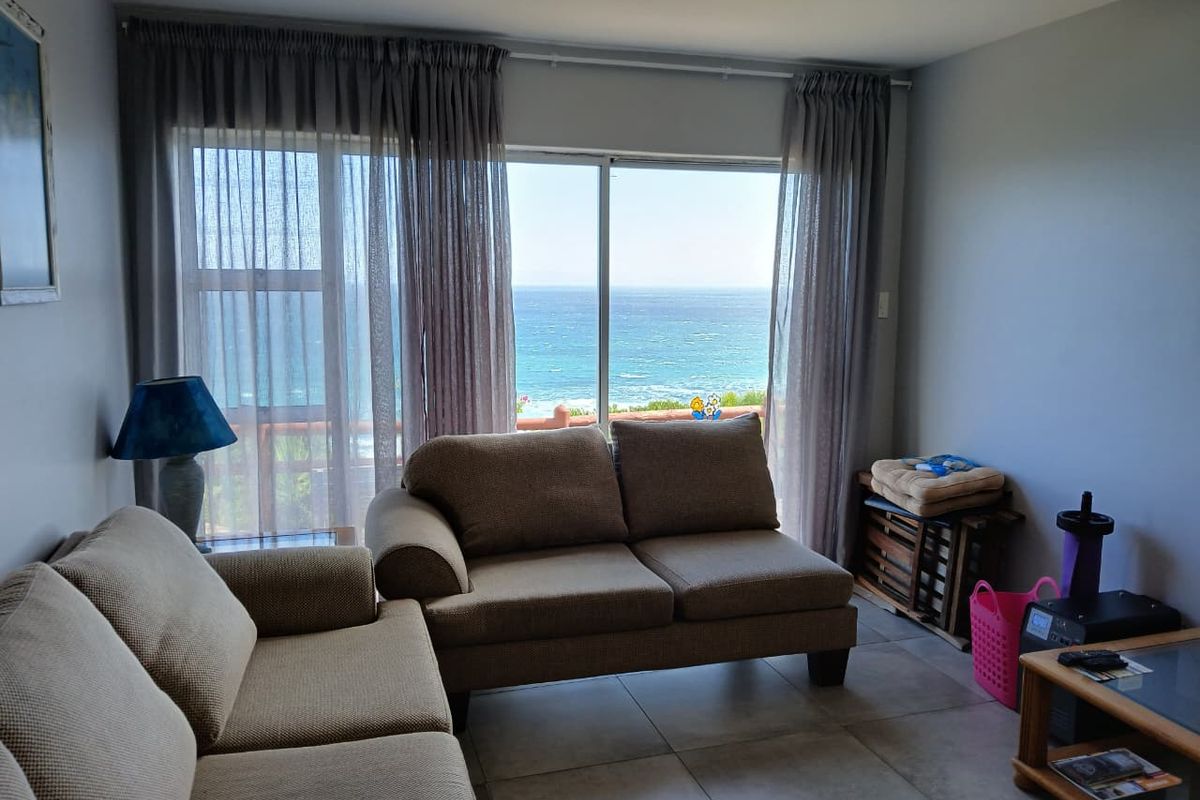 2-Bedroom Furnished Apartment with Stunning Sea Views -Private Entrance, situated in Dana Bay - Photo 5