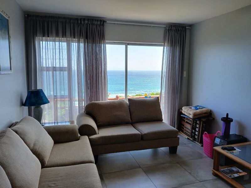 2-Bedroom Furnished Apartment with Stunning Sea Views -Private Entrance, situated in Dana Bay - Photo 5