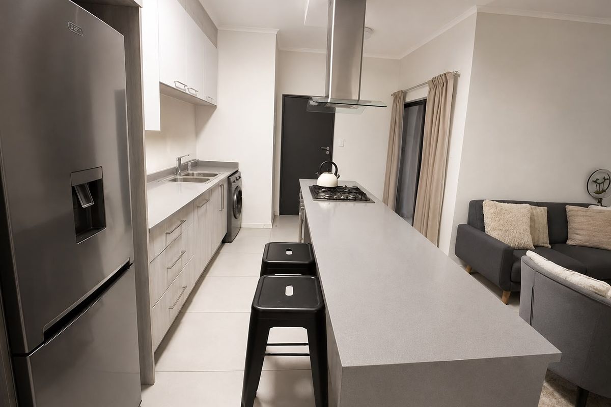 Your Gateway to Modern Living in the Heart of Carlswald | R760 000 - Photo 2