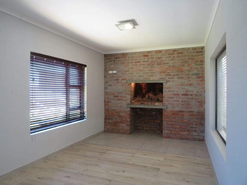 Three Bedroom Home in Secure Estate in Forest Downs Port Alfred. - Photo 9