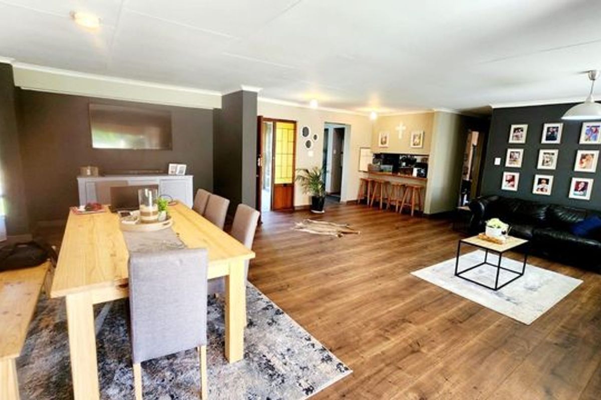 Entertainment Home To Let - Photo 4