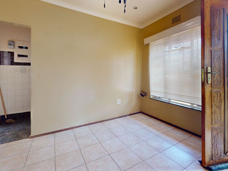 3-bedroom Home for Sale in Promosa Potchefstroom - Photo 4