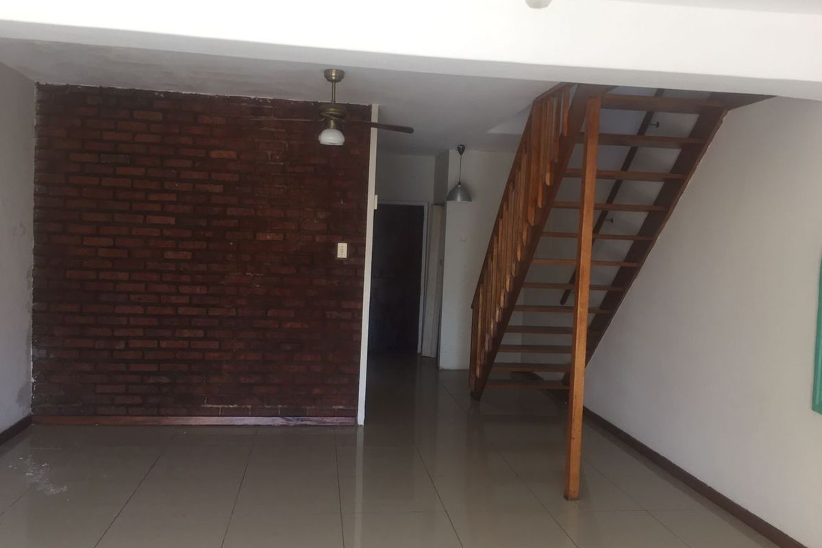 3 Bedroom with ensuit,  Kitchen, Lounge, and single garage - Photo 2