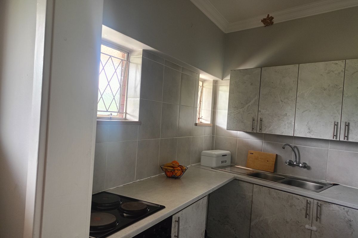 First floor 2-Bedroom apartment for Sale – Three Rivers Proper - Photo 4