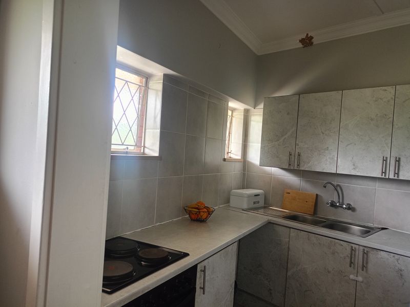First floor 2-Bedroom apartment for Sale – Three Rivers Proper - Photo 4