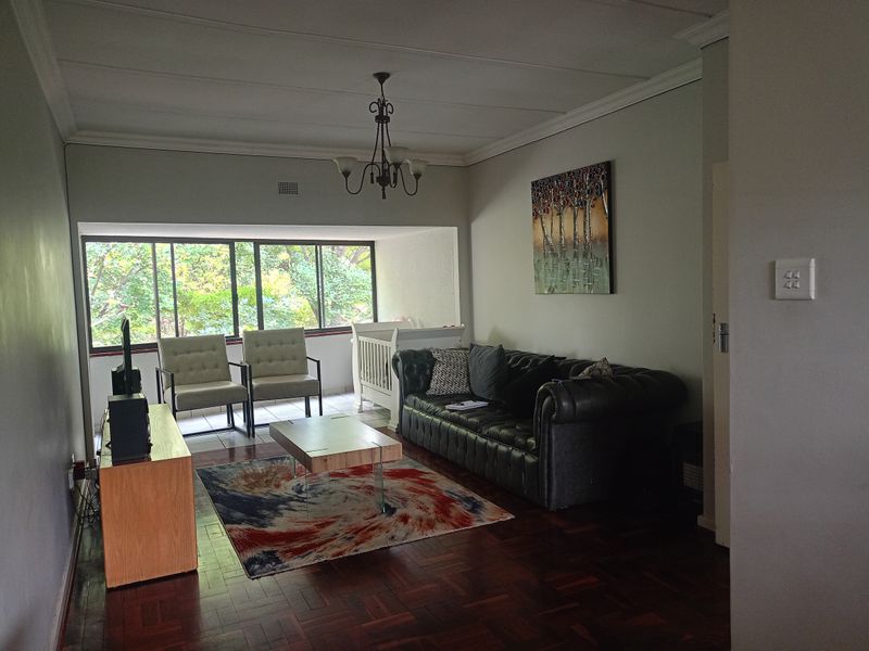 First floor 2-Bedroom apartment for Sale – Three Rivers Proper - Photo 7