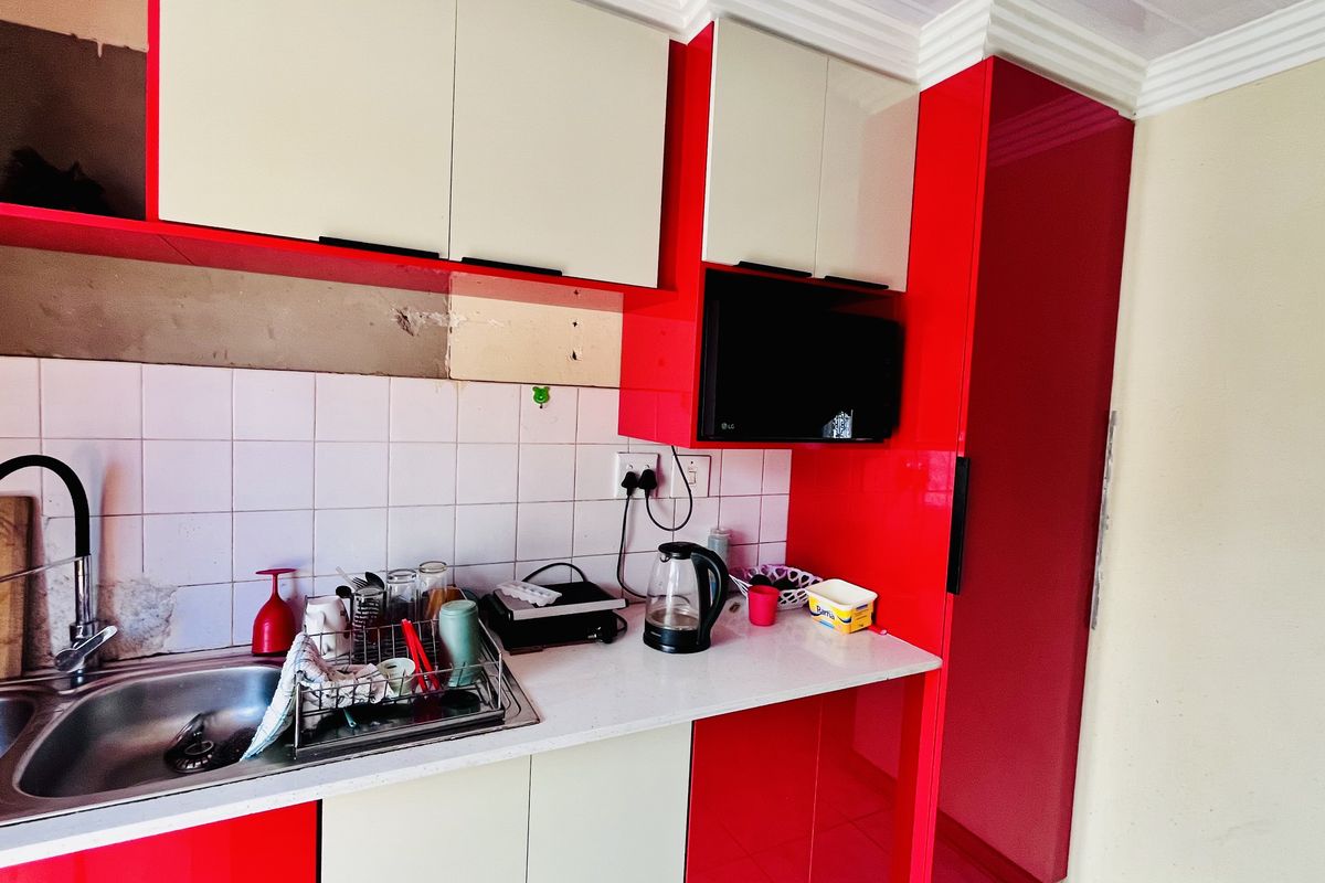Family Home with Extra Income Potential - Photo 5