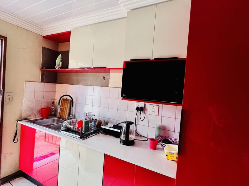 Family Home with Extra Income Potential - Photo 6