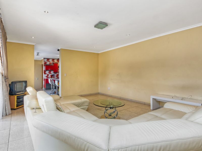 Space, Potential & Prime Position in Brooklands Lifestyle Estate 3 - Photo 10