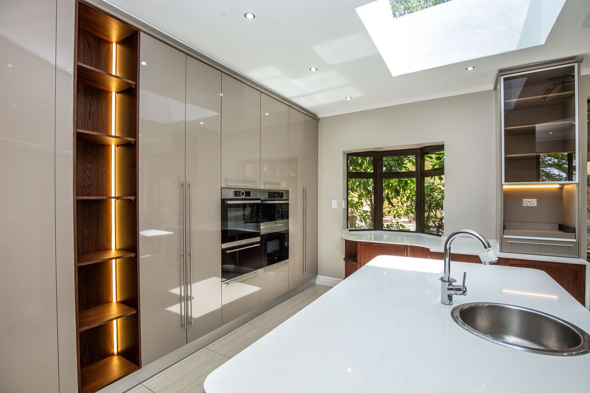 Enviable location in prime position - Photo 4