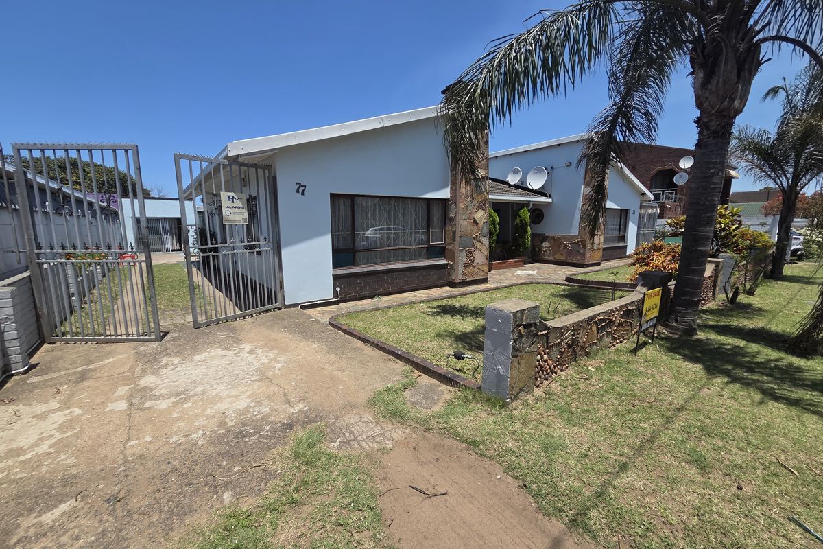 MUST SELL OPPORTUNITY! - Photo 2