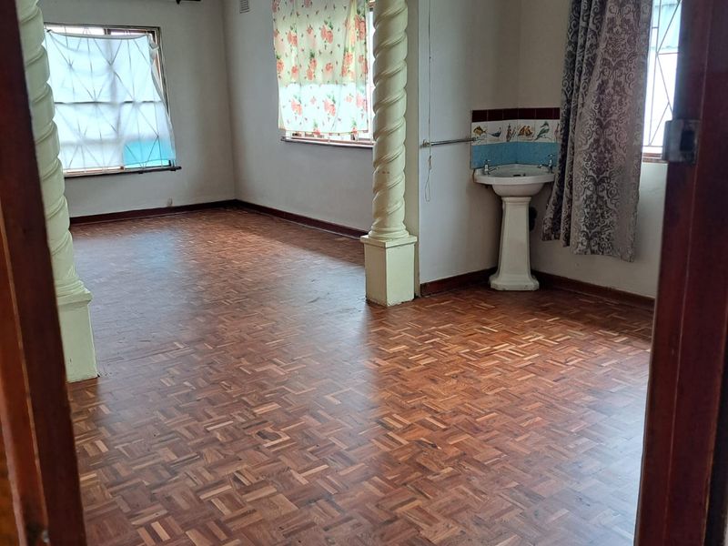 MUST SELL OPPORTUNITY! - Photo 6