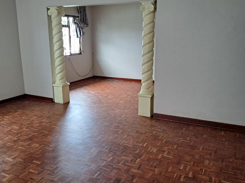 MUST SELL OPPORTUNITY! - Photo 4
