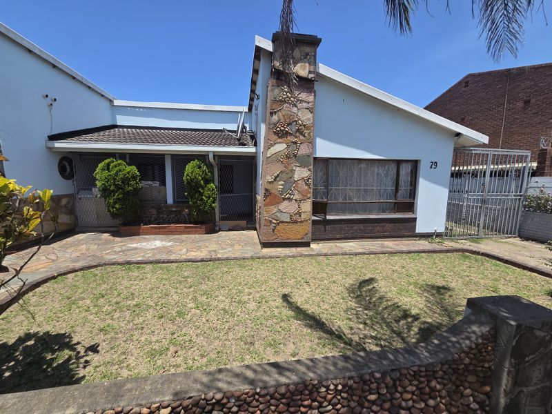 MUST SELL OPPORTUNITY! - Photo 2